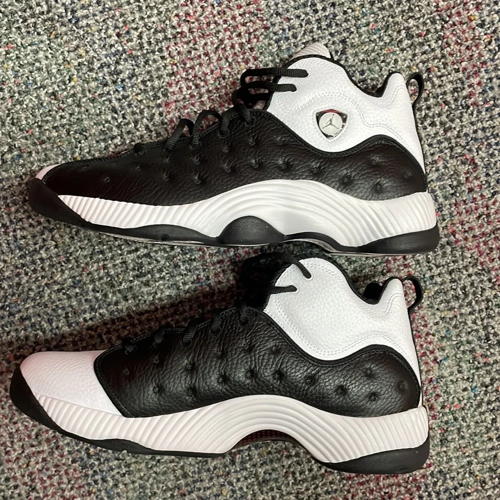 Jordan - Picture 3 of 7